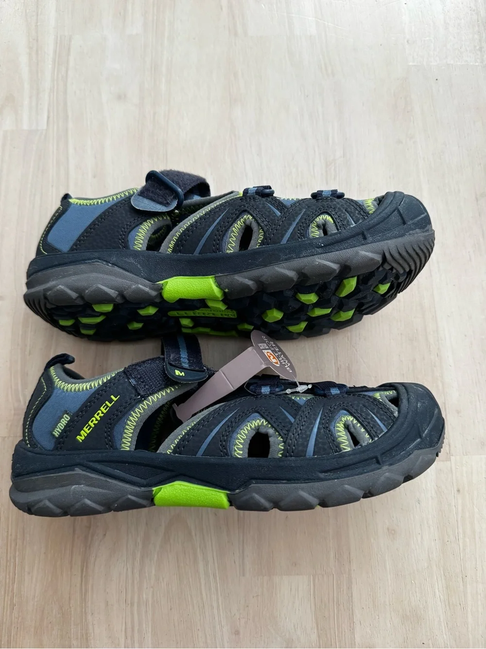 Merrell new boys